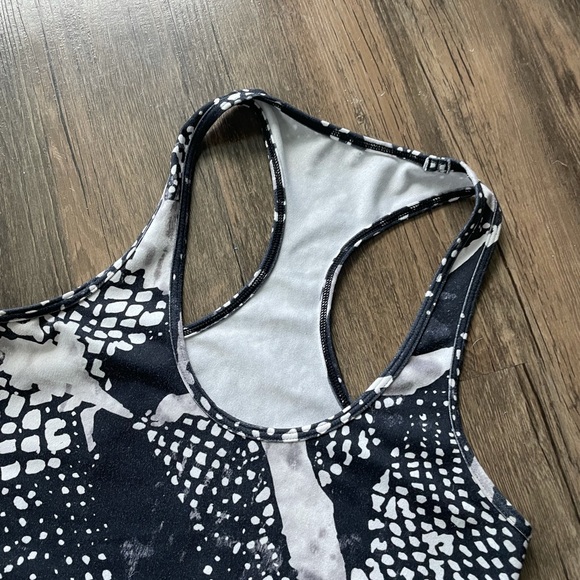 Lululemon Cool Racerback - Picture 4 of 6